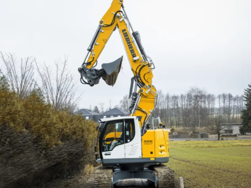 Liebherr R 926 Compact Litronic Paletli Ekskavatör görseli 6