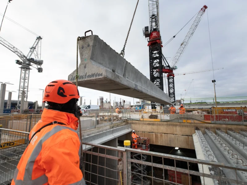 HS2 Old Oak Common İstasyonu Projesi
