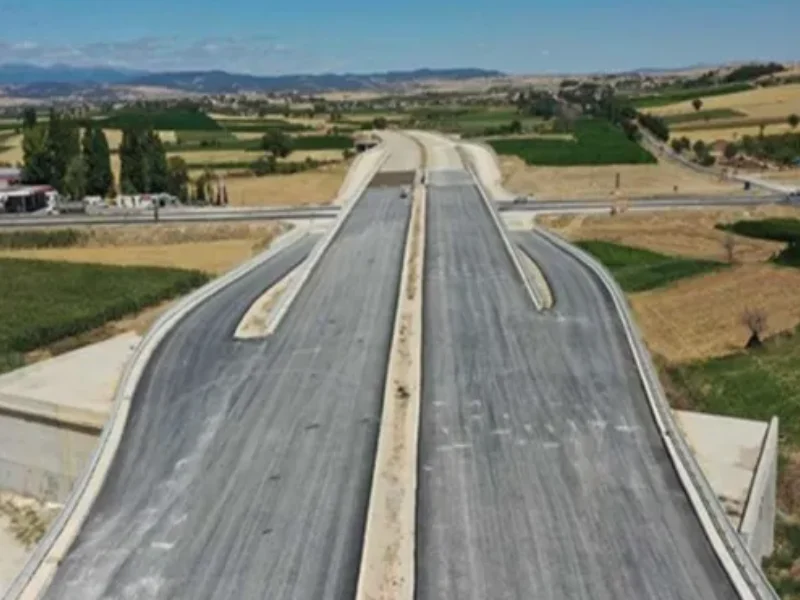 Uşak Çevre Yolu Farklı Seviyeli Kavşak ve Bağlantı Yolları Projesi