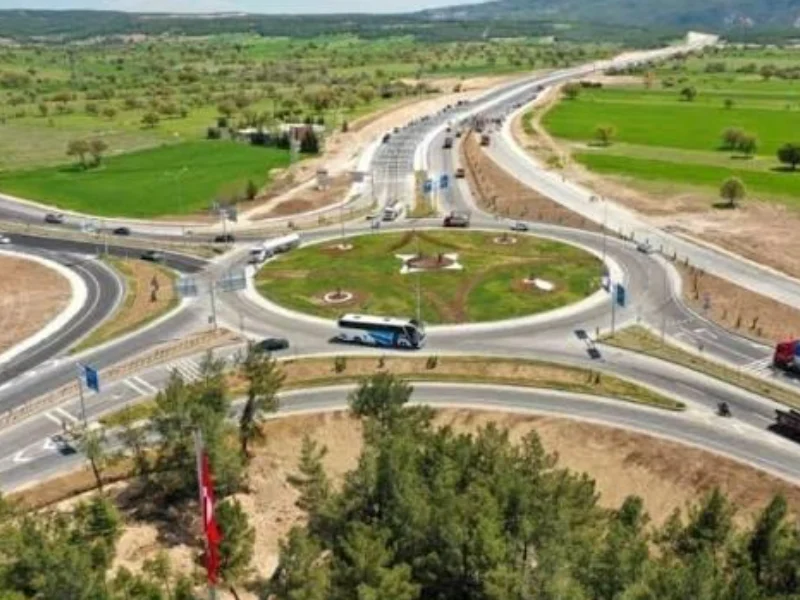 Uşak Çevre Yolu Farklı Seviyeli Kavşak ve Bağlantı Yolları Projesi