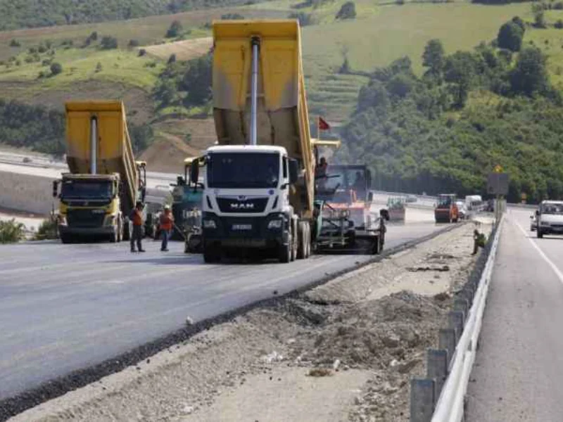 İzmit–Kandıra ve Ağva–Kandıra–Kaynarca Yolları İkmal Projesi