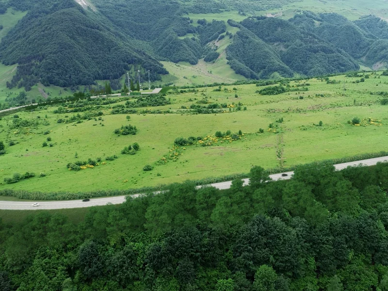 Kvesheti–Kobi Uluslararası Karayolu ve Tünel Projesi