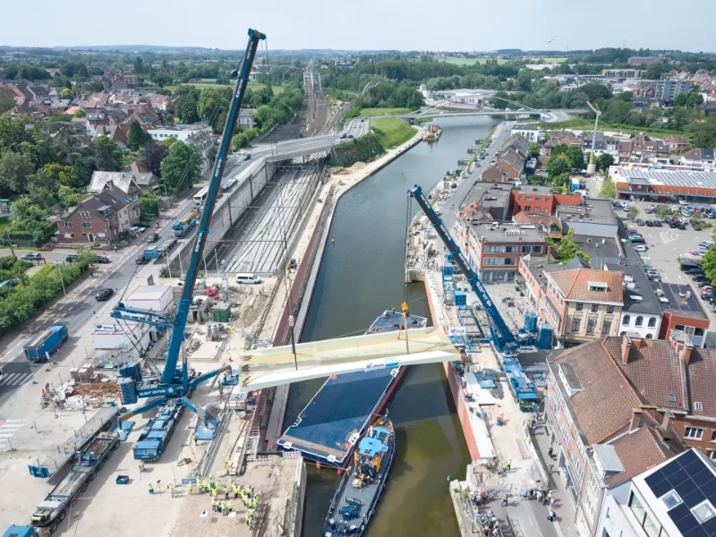 Halle Bospoort Köprüsü Yenileme Projesi